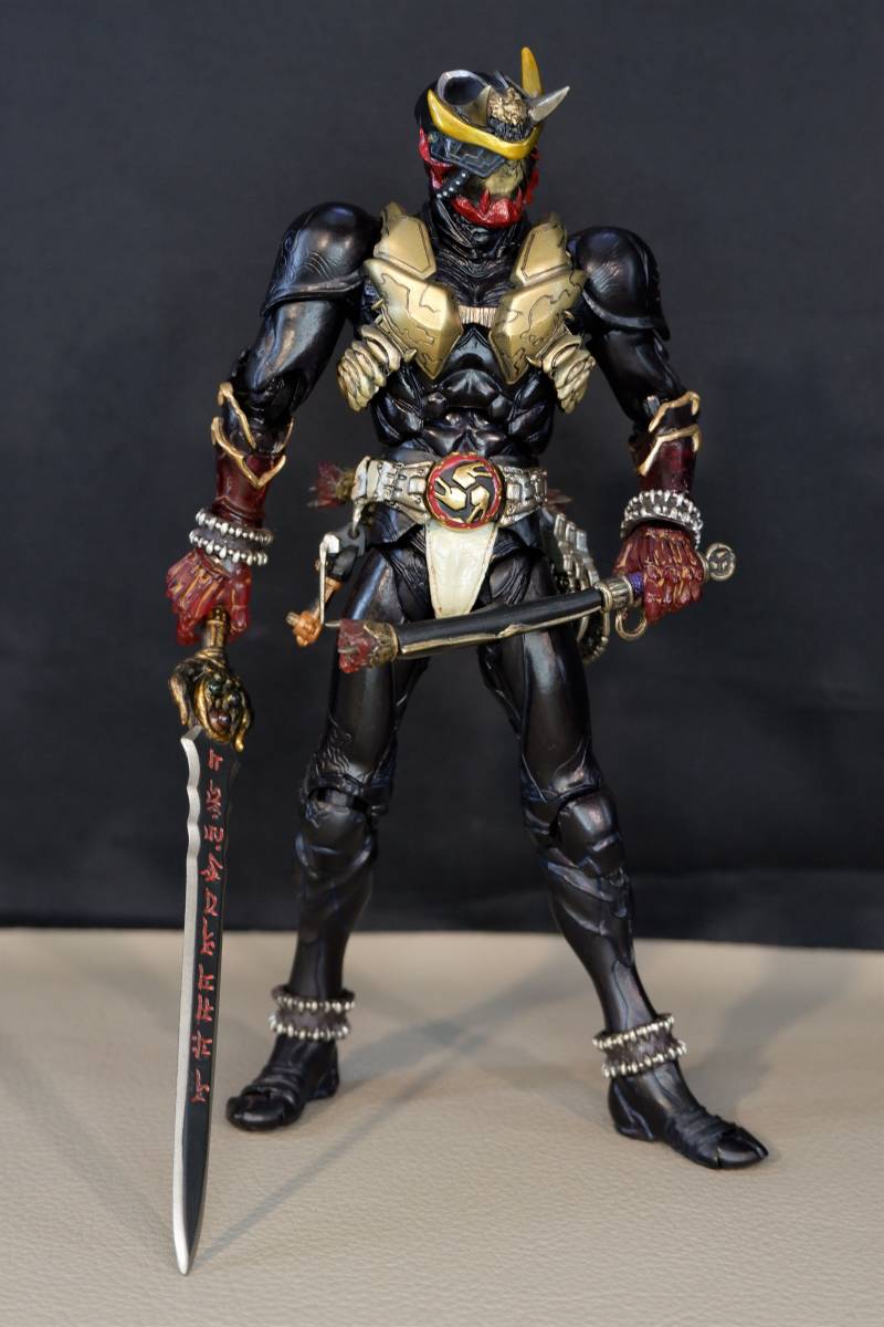 S.I.C カスタム 仮面ライダー独眼鬼　ドクガンキ　仮面ライダー響鬼 玩具レビュー S.I.C. 0 仮面ライダー響鬼編 - YouTube