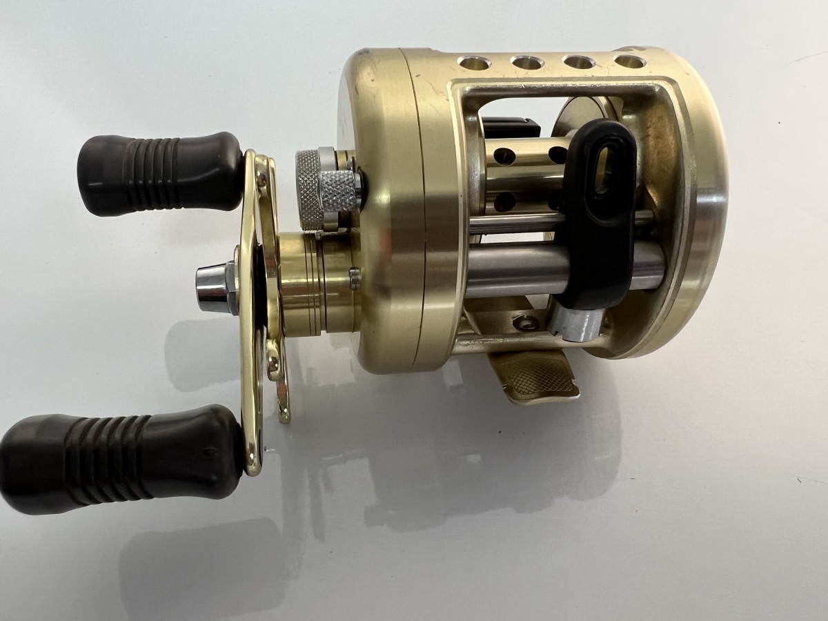 SHIMANO 1円【一般中古】SHIMANO シマノ/カルカッタ100XT/RH383/71 