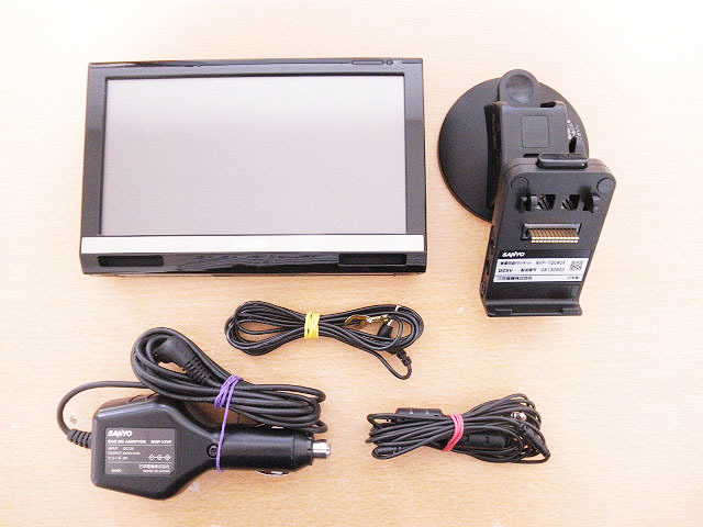 フルセグ 6型 SANYO ポータブルナビ ゴリラ NV-SD650FT 2011年製 中古