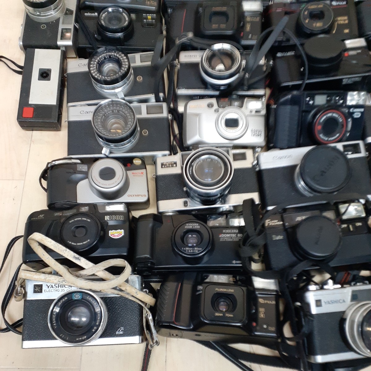 【ジャンク】フィルムカメラまとめ売りNIKON　PENTAX　CANON　その他 □ジャンク□ コンパクトフィルムカメラ 大量まとめセット Canon