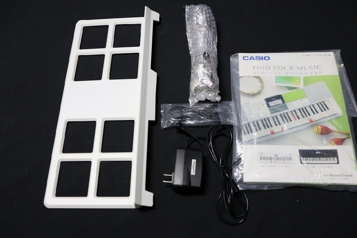CASIO カシオLK-511 光ナビゲーションキーボード 電子ピアノ61