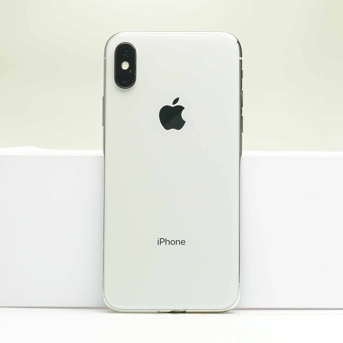iPhone X 256GB シルバー MQC22J/A SIMフリー 訳あり品 中古本体 白ロム③