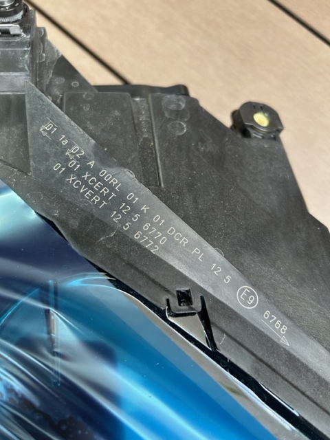 ゴルフ７ ゴルフＧＴi　純正右ヘッドライト　HIDバラスト付　新品＆未使用品　AUCHH ゴルフ７_2