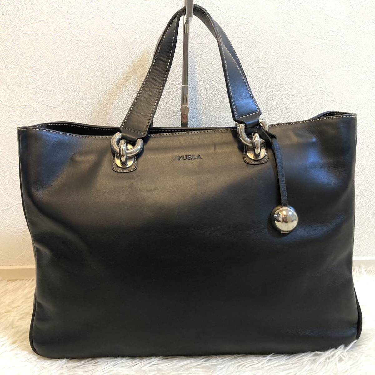 FURLA フルラ トートバッグ ネイビー 美品 お買い得 早い者勝ち