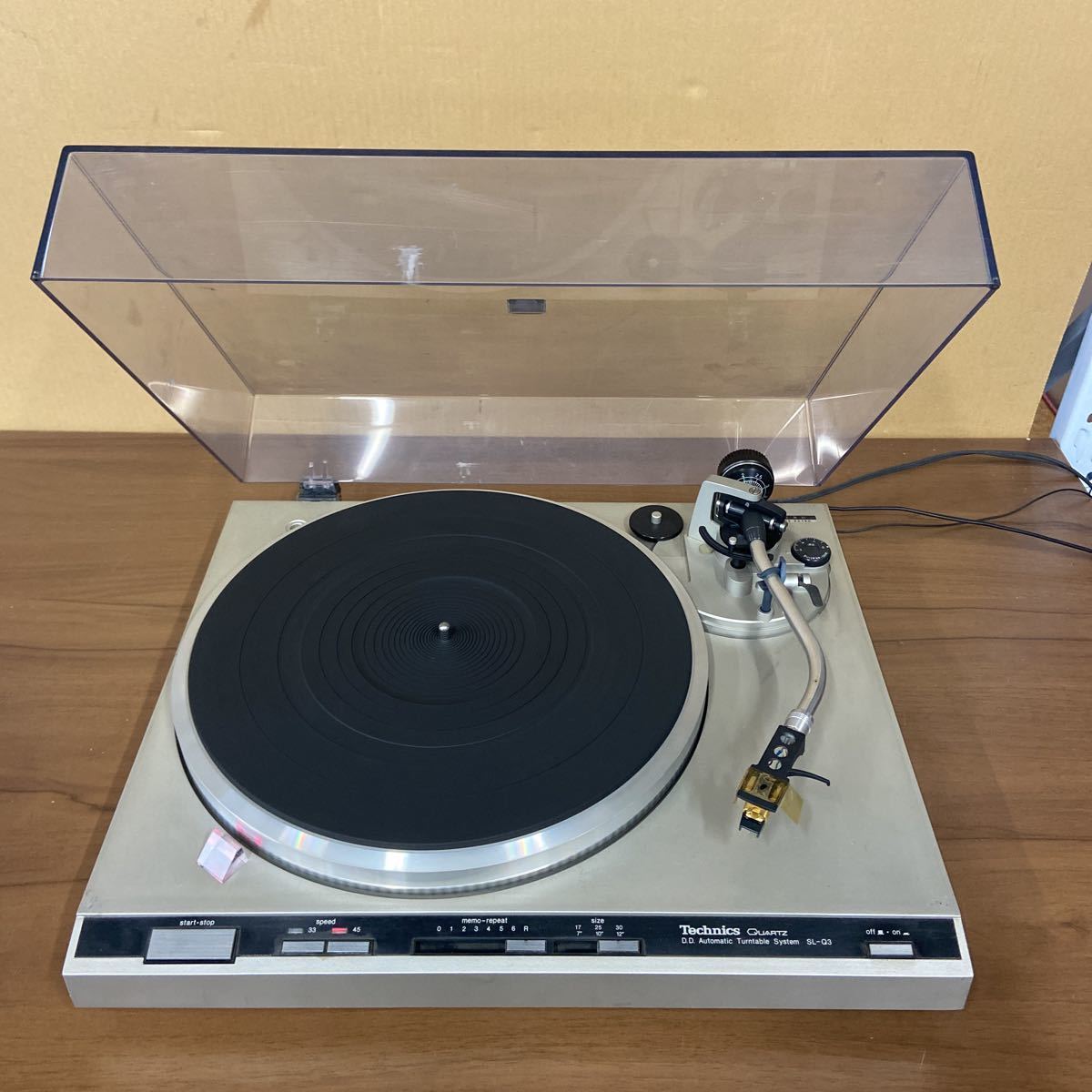 UTt122【通電OK】Technics テクニクス ターンテーブル SL-Q3 レコードプレーヤー 簡易動作確認済み 現状品