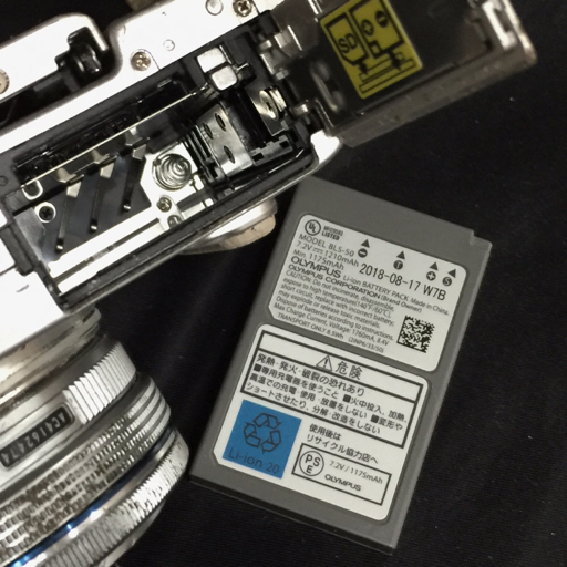 E-PL8 PEN Olympus 充電器付き OLYMPUSの 0 OLYMPUS PEN E-PL8 M.ZUIKO