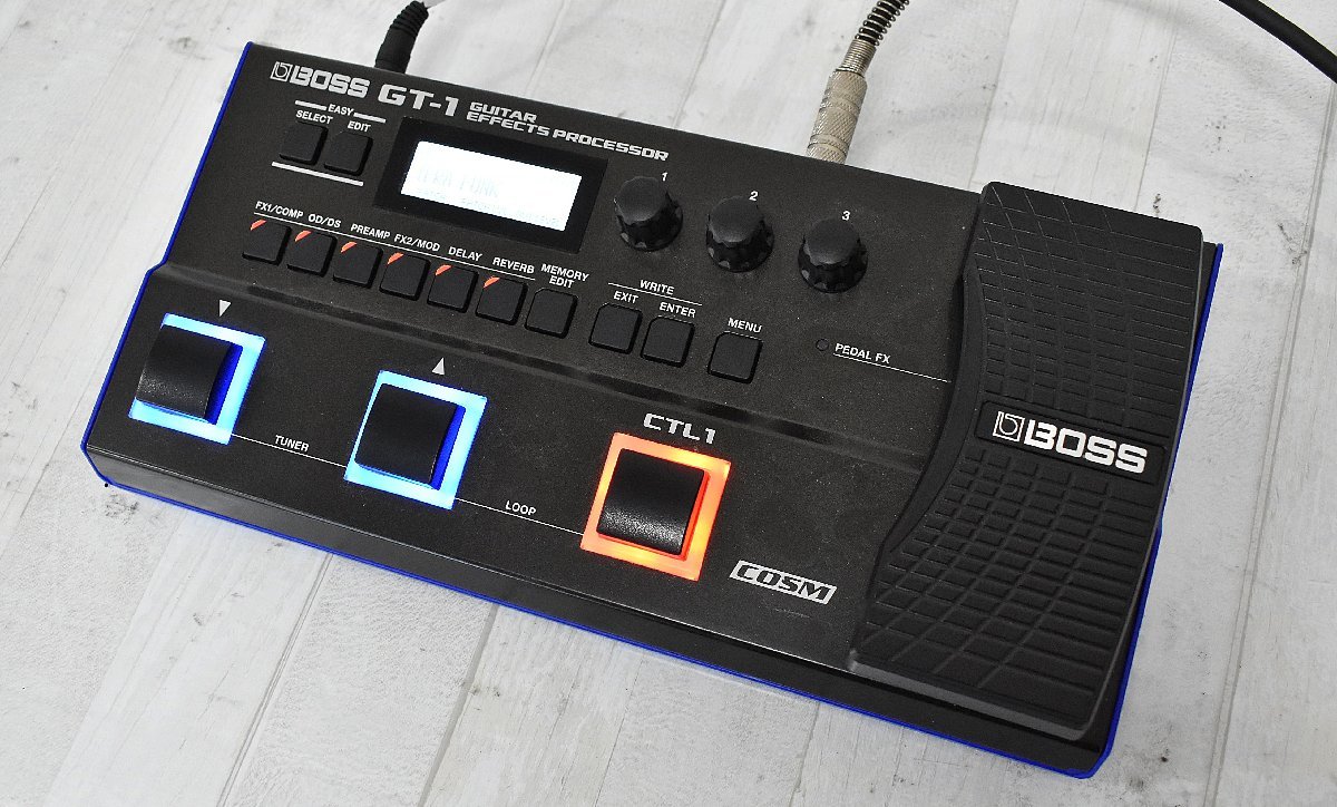 Σ8094 中古 BOSS ボス マルチエフェクター GT-1(マルチエフェクター 