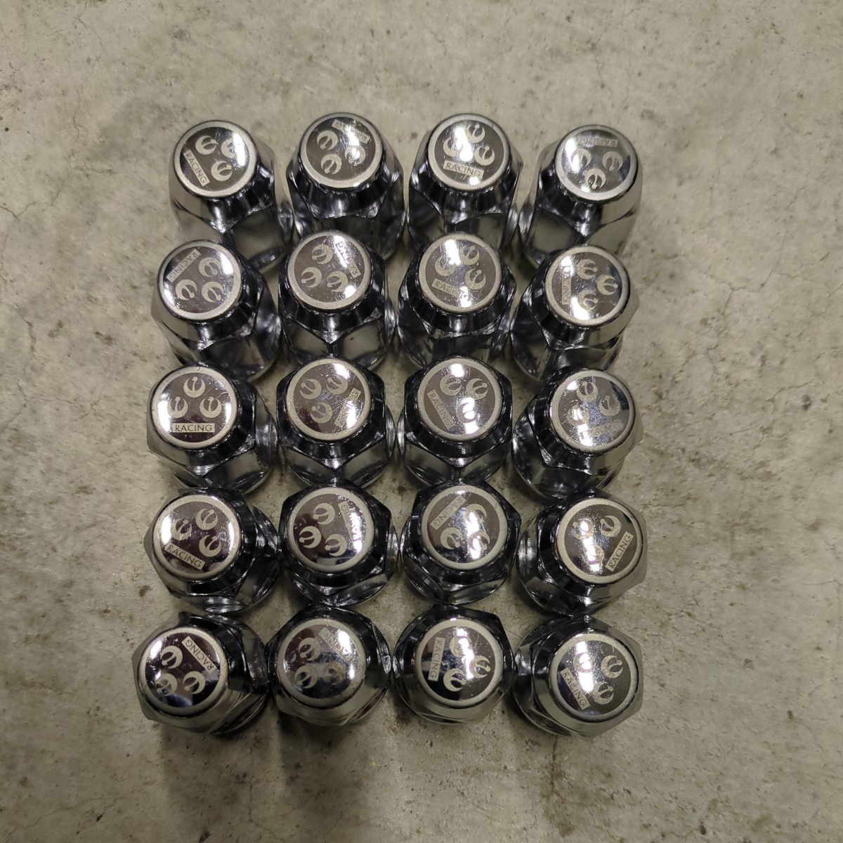ワタナベ M12 | Watanabeワタナベ 1.5 中古の100円 ホイールナット 