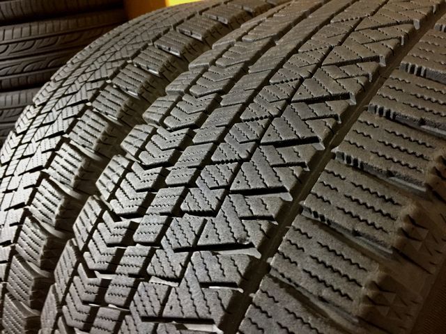 BS ブリヂストン BLIZZAK VRX2 225/55R18 2本 2018年製 BLIZZAK