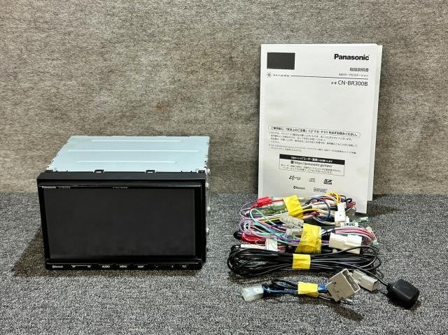 Panasonic strada CN-BR300B メモリーナビ (CD/Bluetooth/2018年地図