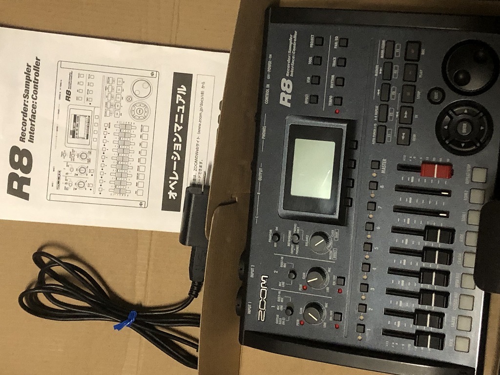 ZOOM R8マルチトラックレコーダー説明書｜Yahoo!フリマ（旧PayPay