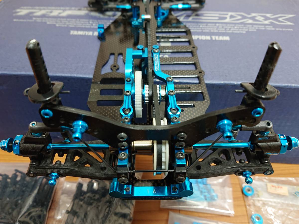 TAMIYA タミヤ TRF415だと思われる カーボンシャーシ予備 バラ売り可