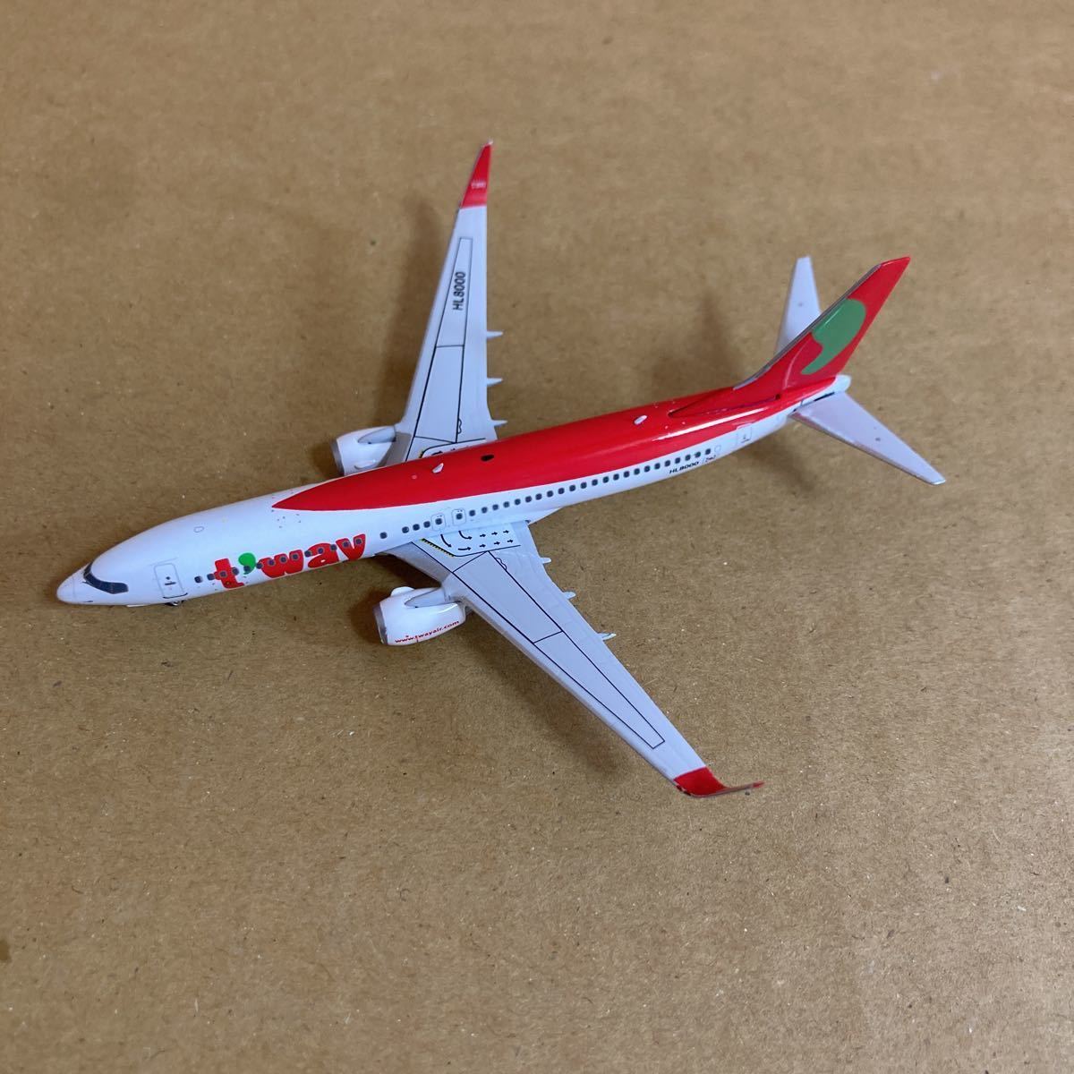 1:400 Phoenix Air T'Way 737-800 NG Boeing Models : B737-800 - T