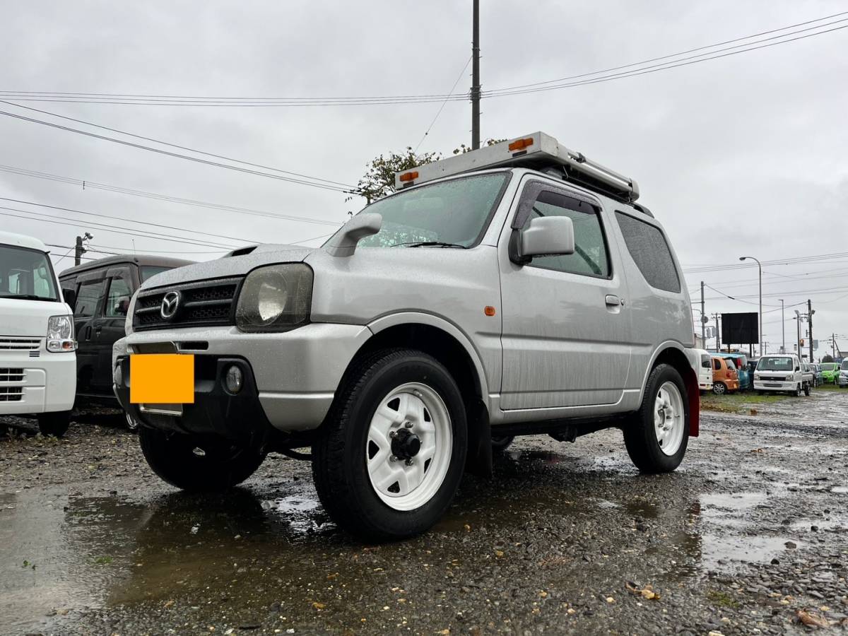 ジムニー　OEMAZオフロード　希少マニュアル車　後期型　車検付き　オーディオ　走行8万キロ台　美車　売り切ろう スズキ ｼﾞﾑﾆｰOEMマツダ AZオフロード（JM23W型） スズキ・ジムニーXC（4WD&frasl;5MT）試乗記 前期型 歴代ファンも裏切らず現代の期待に