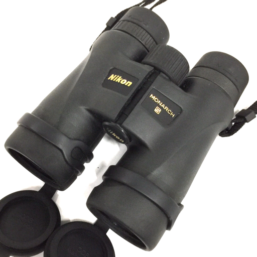 856 1円 Nikon MONARCH M511 8×42 6.3° 双眼鏡 ケース付き 856 1円 Nikon MONARCH M511 8×42 6.3° 双眼鏡 ケース付き