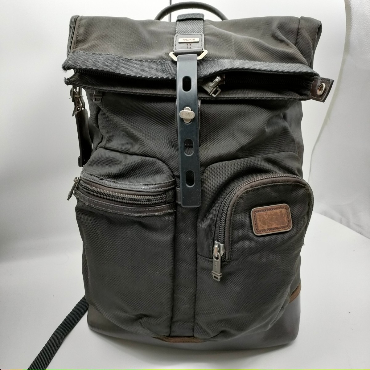 美品 TUMI トゥミ 222388HK2 ALPHA BRAVO ロールトップ ナイロン