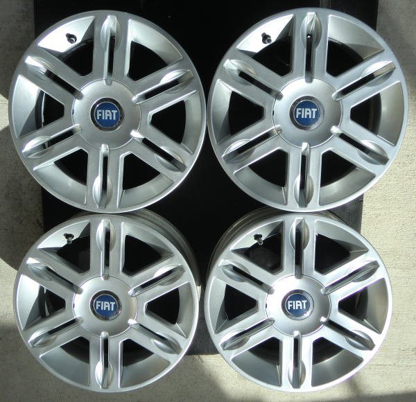 中古純正アルミホイール　ＦＩＡＴ　ＰＡＮＤＡ用（16912） １４Ｘ５.0Ｊ ９８Φ４穴 　４枚セット　 パンダ 2007年式 アレッシィ・16912 (フィアット) FIAT にて使用