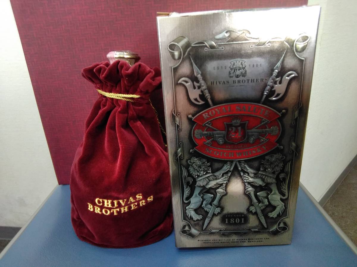 21年 ロイヤルサルート SALUTE CHIVAS 未開栓 700ml 未開栓 シーバス