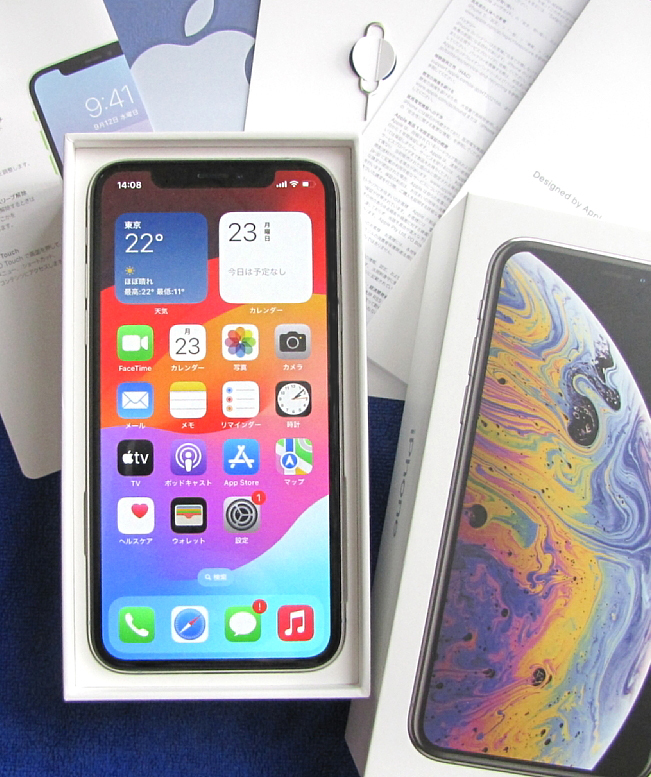 ☆超美品 ☆動作良好 ☆バッテリー100％ SIMフリー Apple iPhoneXS 大