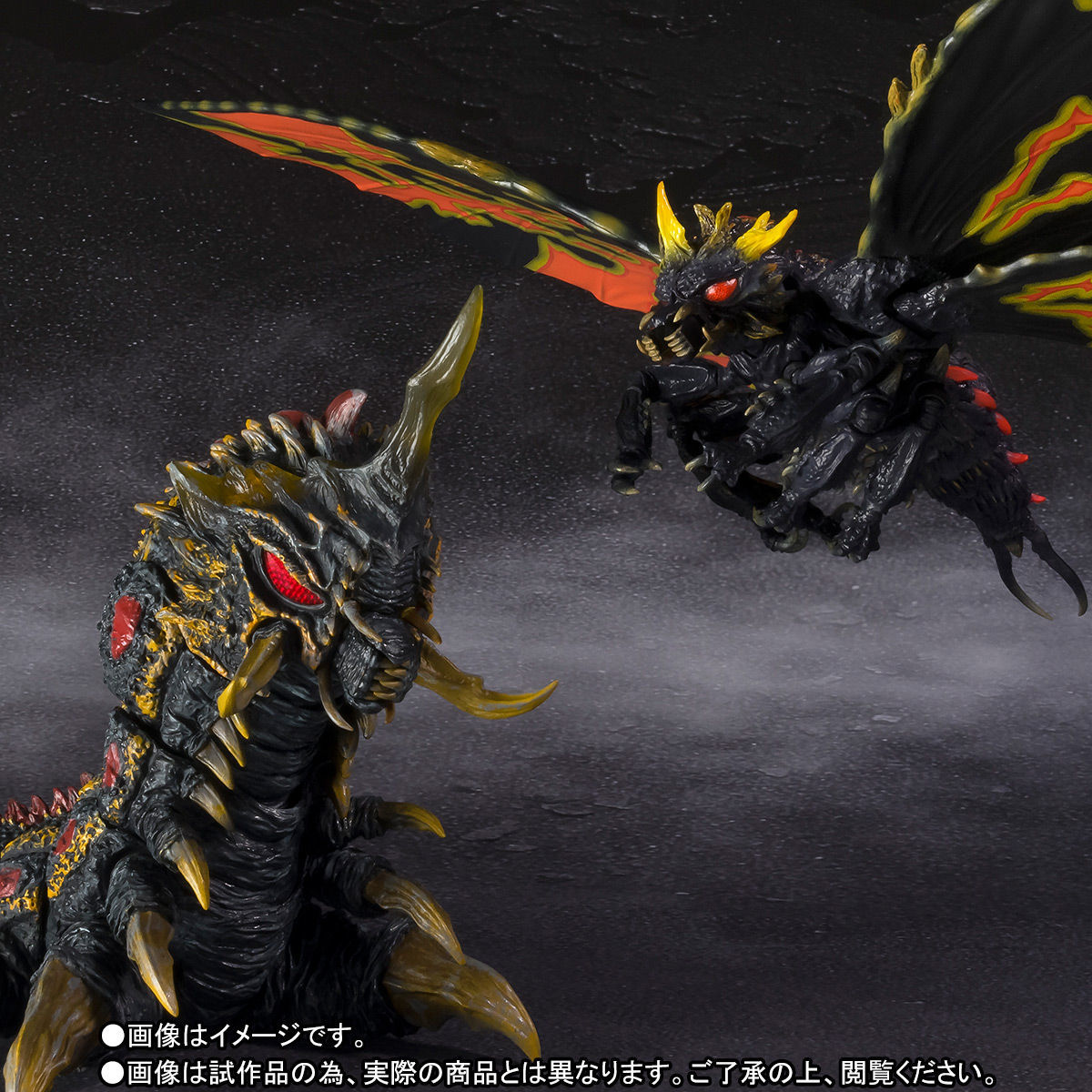 輸送箱未開封 国内正規品 BANDAI S.H.Monsterarts バトラ（成虫 