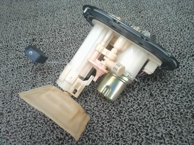 2309291 4845・レガシィ BE5 B4 RS EJ204【燃料ポンプ フューエル ゲージ】 ポンプ 2点セット (100367243) 検査済 42021AE000