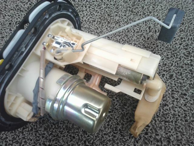 2309291 4845・レガシィ BE5 B4 RS EJ204【燃料ポンプ フューエル ゲージ】 ポンプ 2点セット (100367243) 検査済 42021AE000