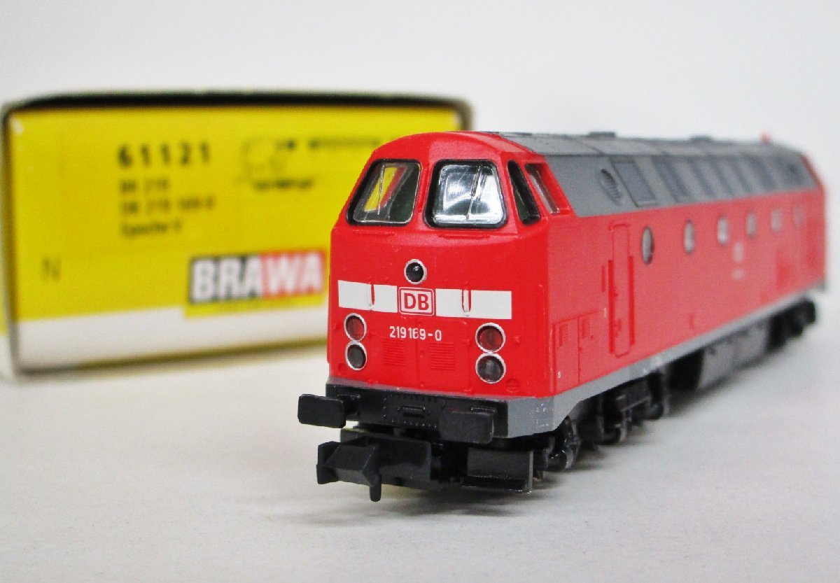  BRAWA DB DIESEL LOCOMOTIVE BR 219 169-0 ジャンク den102315(外国車輌)｜売買されたオークション情報、yahooの商品情報をアーカイブ公開 - オークファン 外国車輌