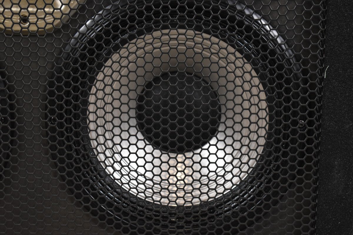 Behringer BA210 Ultrabass Bass Cabinet 0 Watt 2x10 - Restock BB210