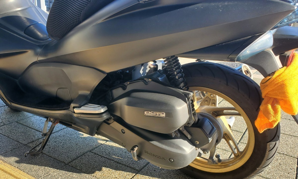 PCX125 Jf28 後期 ESP スペシャルエディション マットブラック 乗って