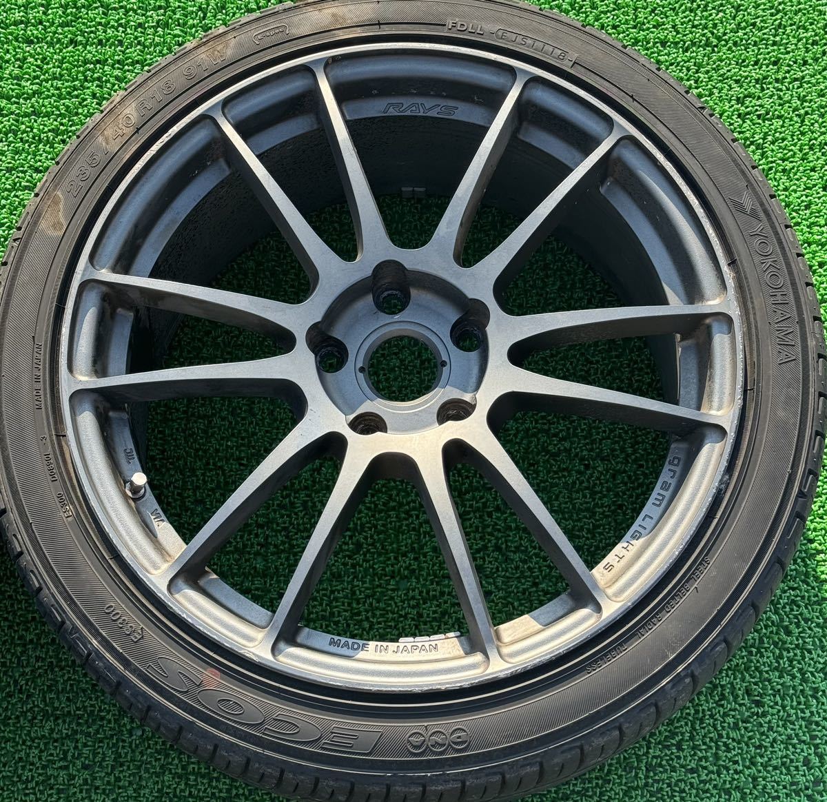 希少 RAYS gram lights 57XTREMEレイズ グラムライツ 18インチタイヤ 