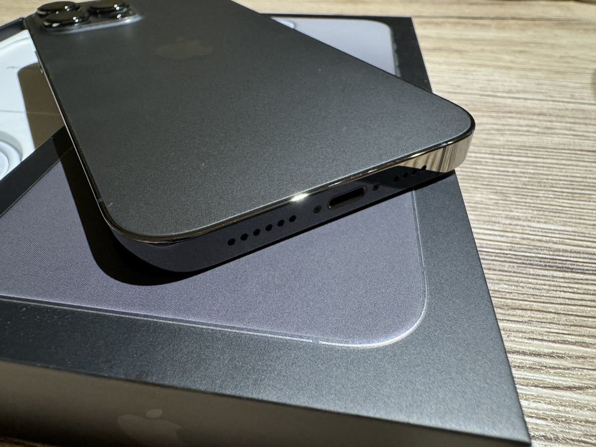 美品】iPhone 13 Pro Max グラファイト 512GB おまけ付き SIMフリー