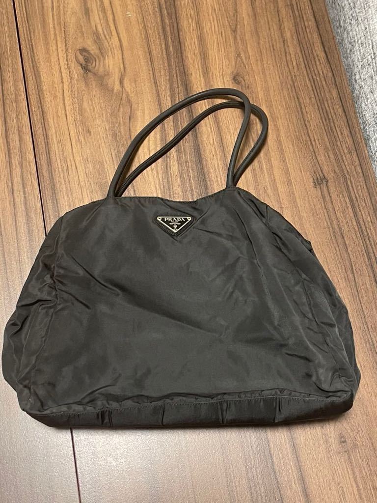 定番 PRADA プラダ ハンドバッグ ナイロン 三角プレート 三角ロゴ 逆