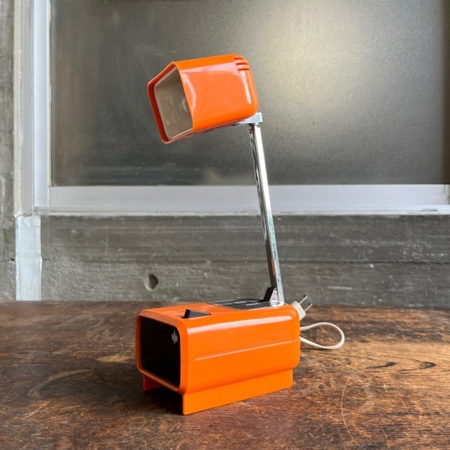 山田照明 卓上ライト ZM-001 デスクライト コンパクト インテリア レトロポップ 昭和レトロ グッドデザイン賞 点灯確認済み