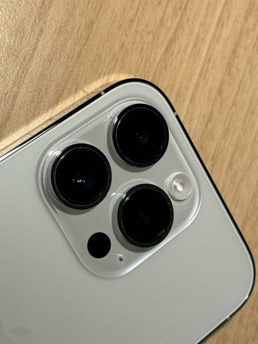 iPhone14Pro 512GB シルバー バッテリー100% 美品 使用期間3カ月！ iPhone14 Pro 512GB シルバー SIMフリー バッテリー