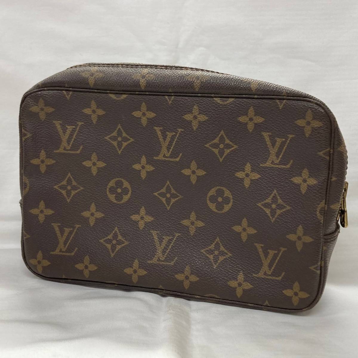 静 Louis Vuitton ルイヴィトン トゥルーストワレット メイクポーチ