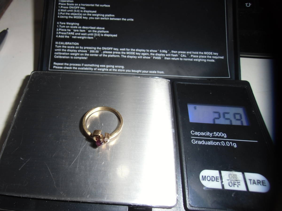 K18　R031　リング　2，59ｇ　石はルビー？とダイヤ　号不明