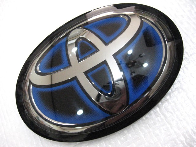 ★希少 ハイブリッド Ｔマーク プリウス VW51 50系 トヨタマーク 後期? 53141-33130/33140 ミリ波レーダー フロントエンブレム1点旧車中古3