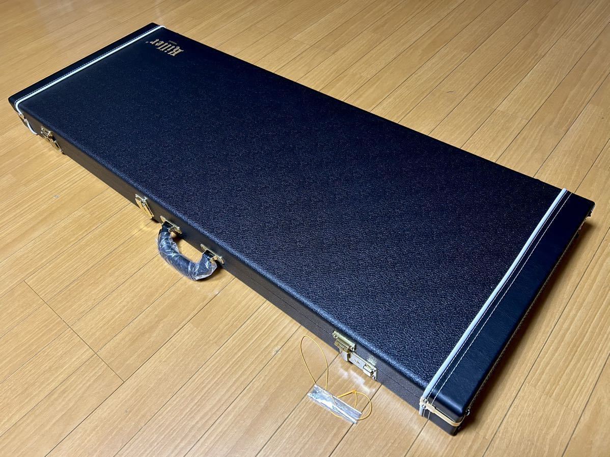 美品 Killer KBシリーズ ベース用 ハードケース ゴールドパーツ 鍵付き