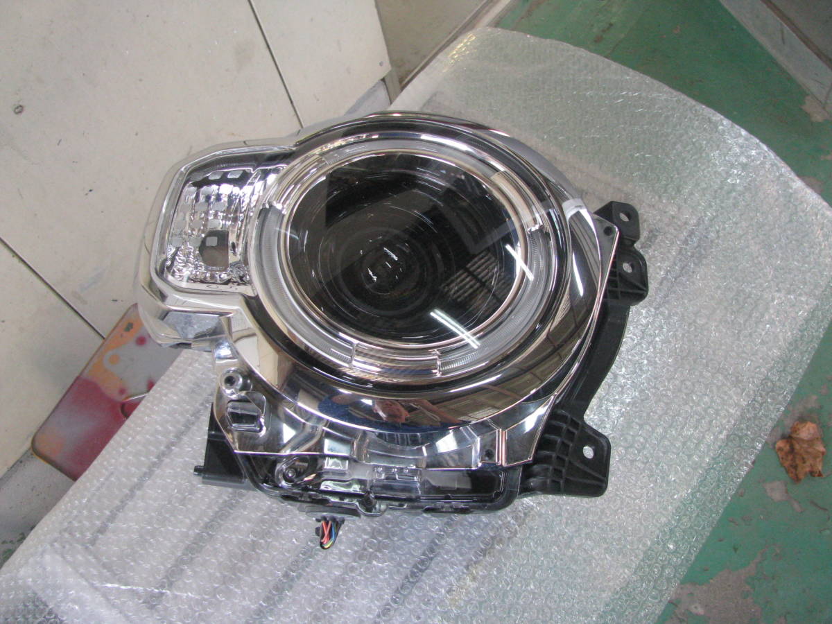 MR92S ハスラー スズキ 純正右ヘッドランプユニット MR52S 右ヘッド