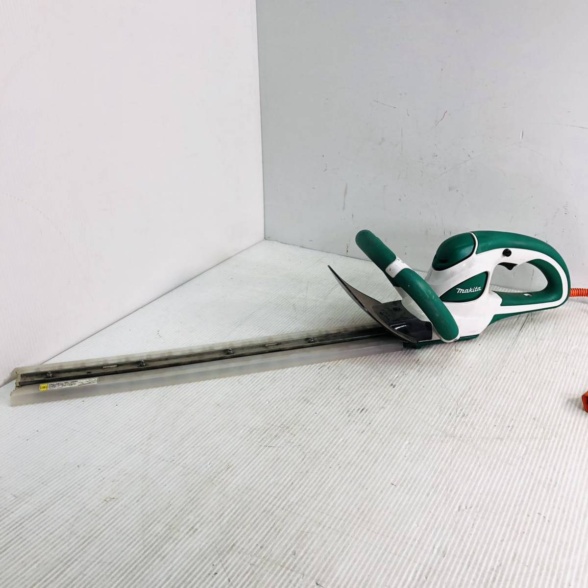 ★☆makita マキタ 460mm 生垣バリカン MUH465 100V 動作確認済み 刈払機 C☆★