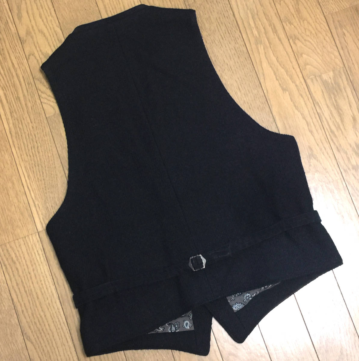 美品 BEAMS PLUS ビームスプラス x 英国 HARRIS TWEED ハリスツイード ツイードウール ペイズリー柄裏地 ジレ ベスト メンズ S 黒 ブラック