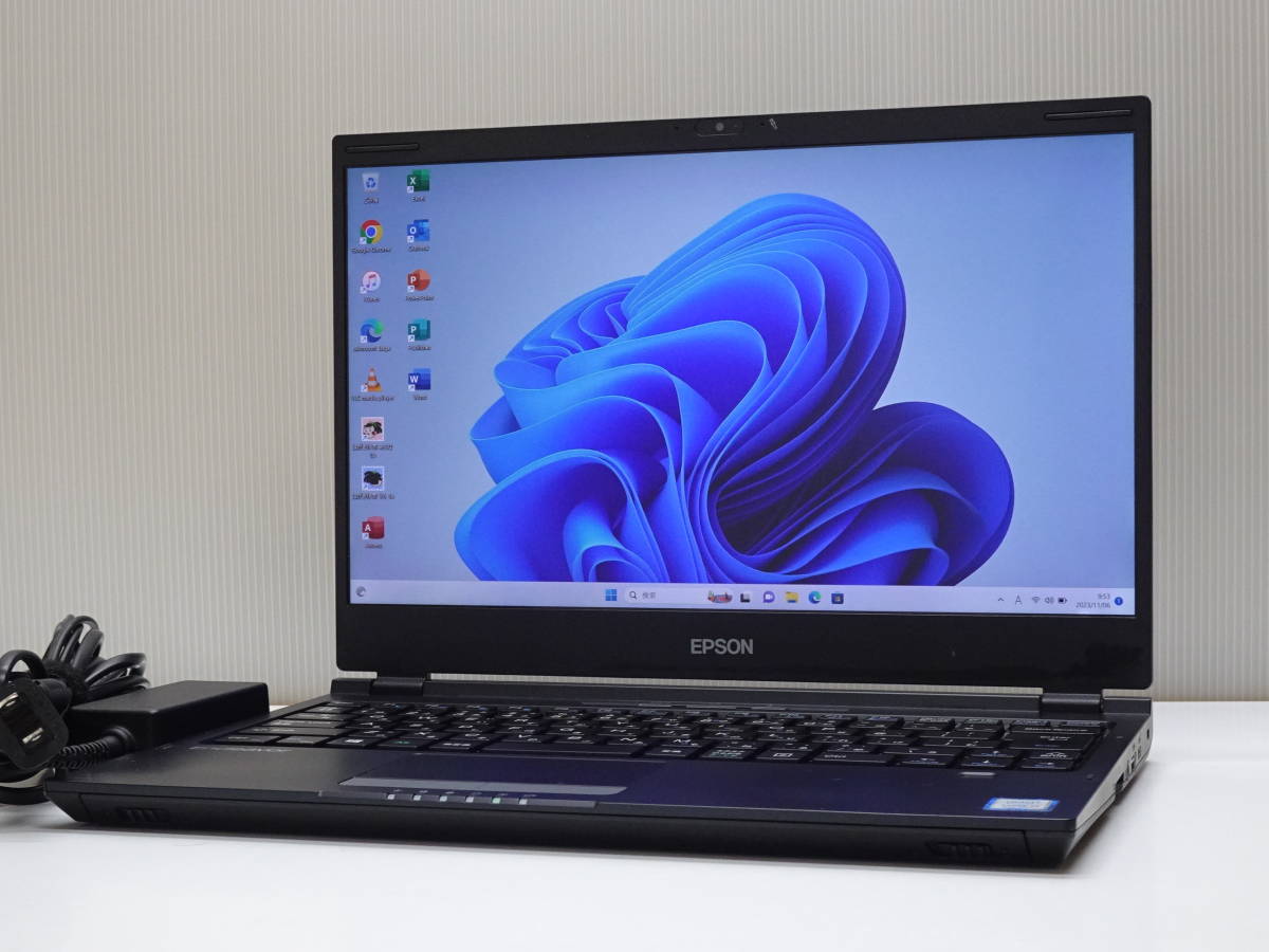 Endeavor NA520E EPSON Core i5-8265U : i5 ノートPC epson 整備済み品