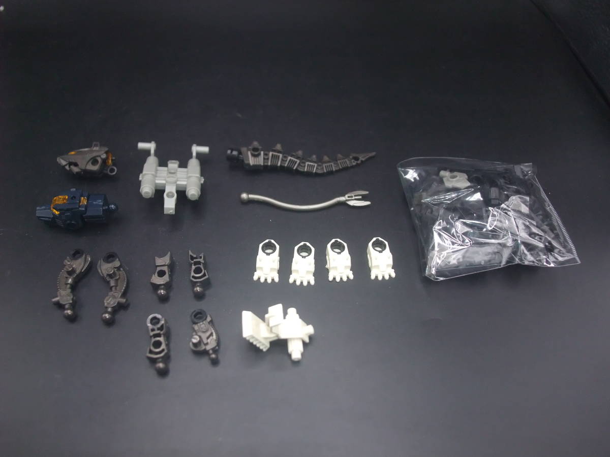 正規品 ZOIDS ヴァルキリーシーザー ゾイド VALKYRIE CAESAR 正規