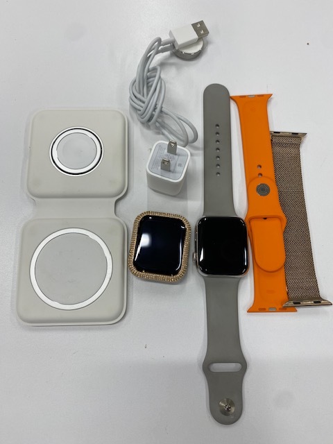  １円 ジャンク品 アップルウオッチ2台 まとめて(スマートウォッチ本体)｜売買されたオークション情報、yahooの商品情報をアーカイブ公開 - オークファン スマートウォッチ本体