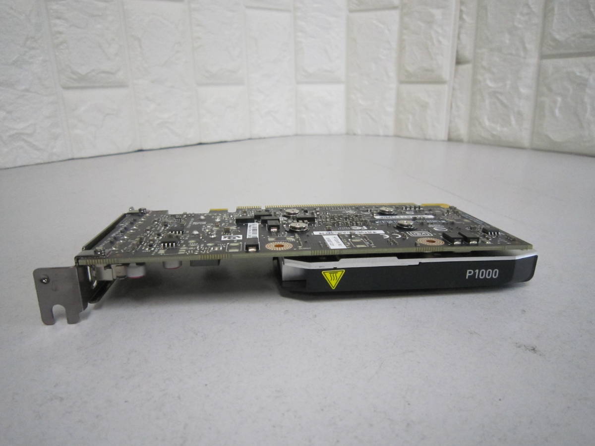 7636★NVIDIA QUADRO P1000 GDDR5 4GB ロープロファイル