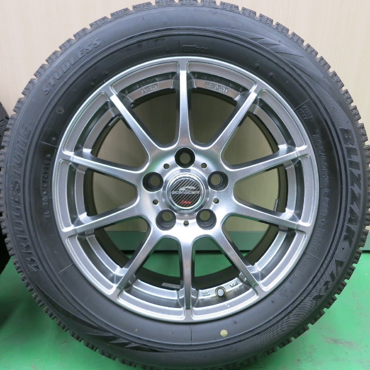 送料無料]バリ溝！19年！8.5分☆スタッドレス 205/60R16 ブリヂストン