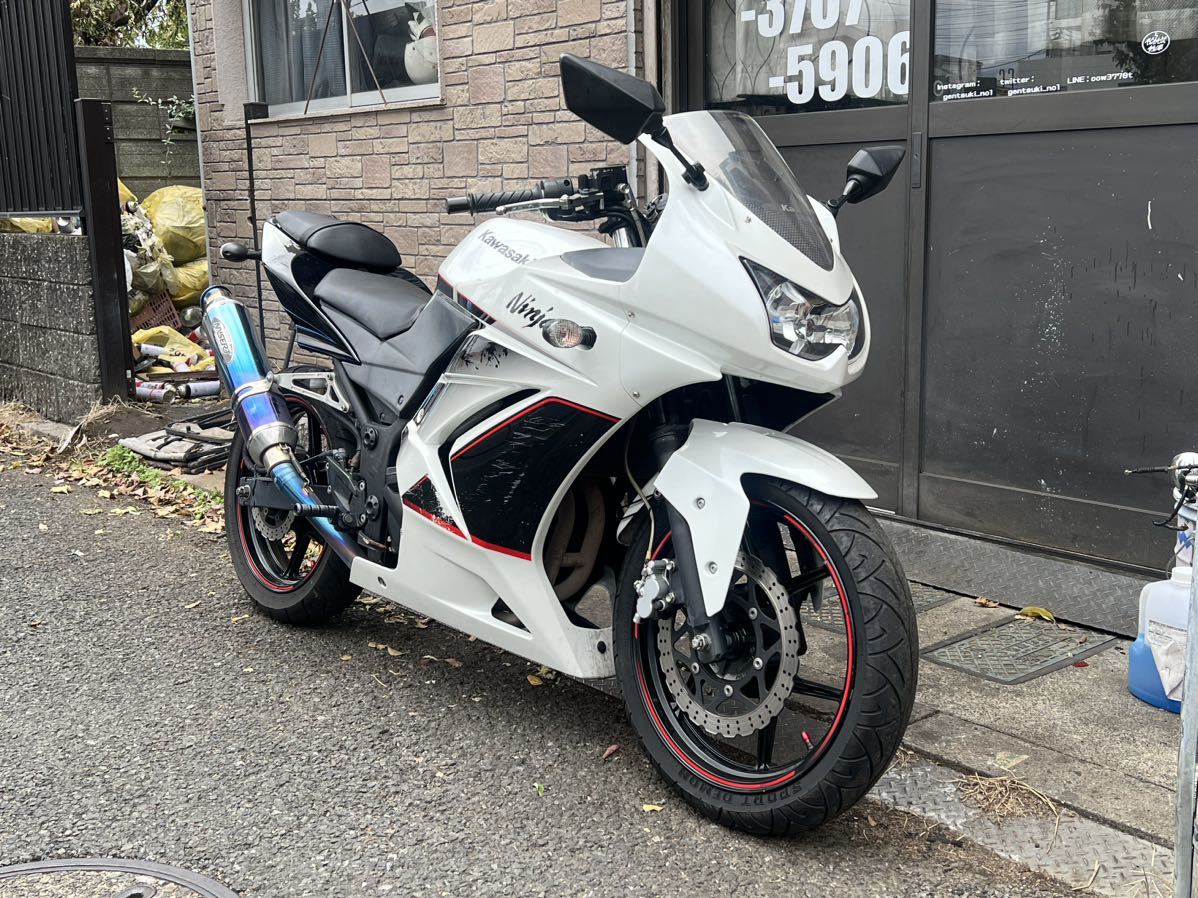 りょう カワサキ NINJA250R 実働 書類あり (検 ZZR ZX-25 ZXR ニンジャ Z250