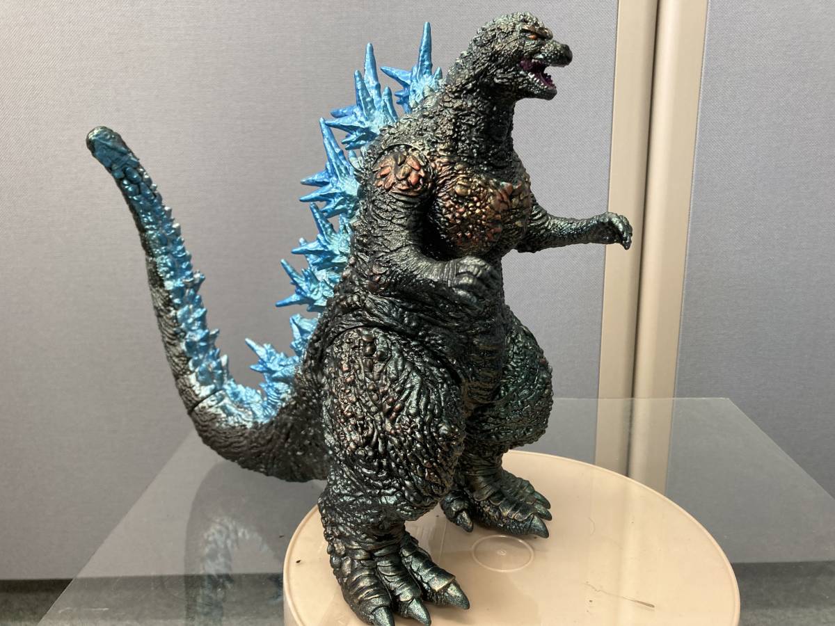 ゴジラ マイナスワン 怪獣王 リペイントの入札履歴 - 入札者の順位