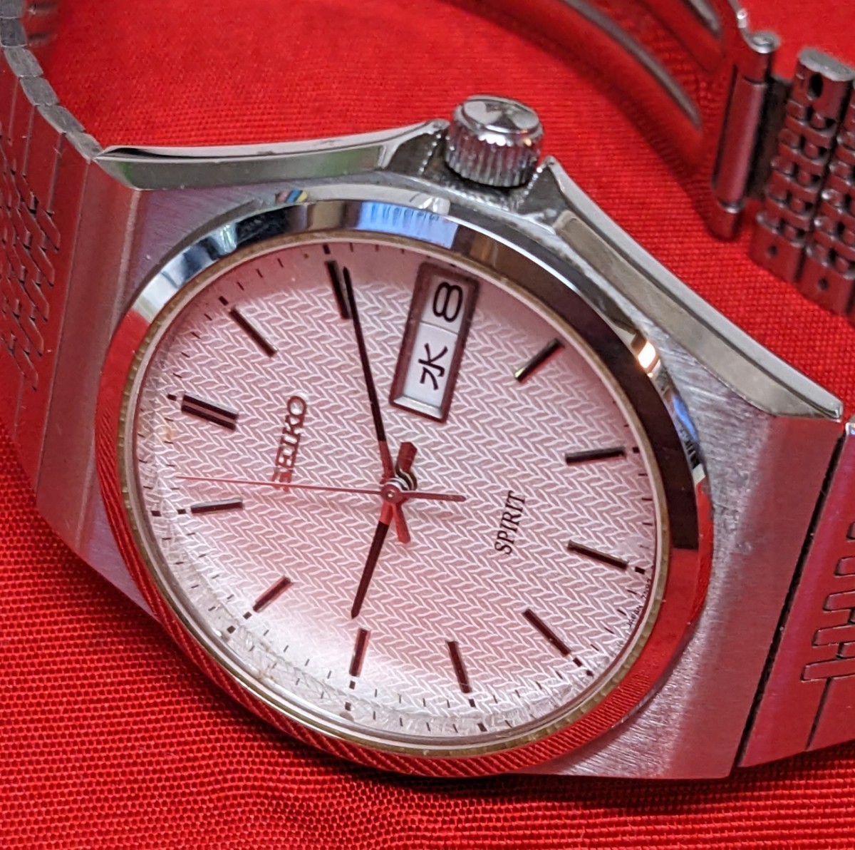 セイコー80年代のクオーツ銘機 SPIRIT 7N93-7000 稼働品