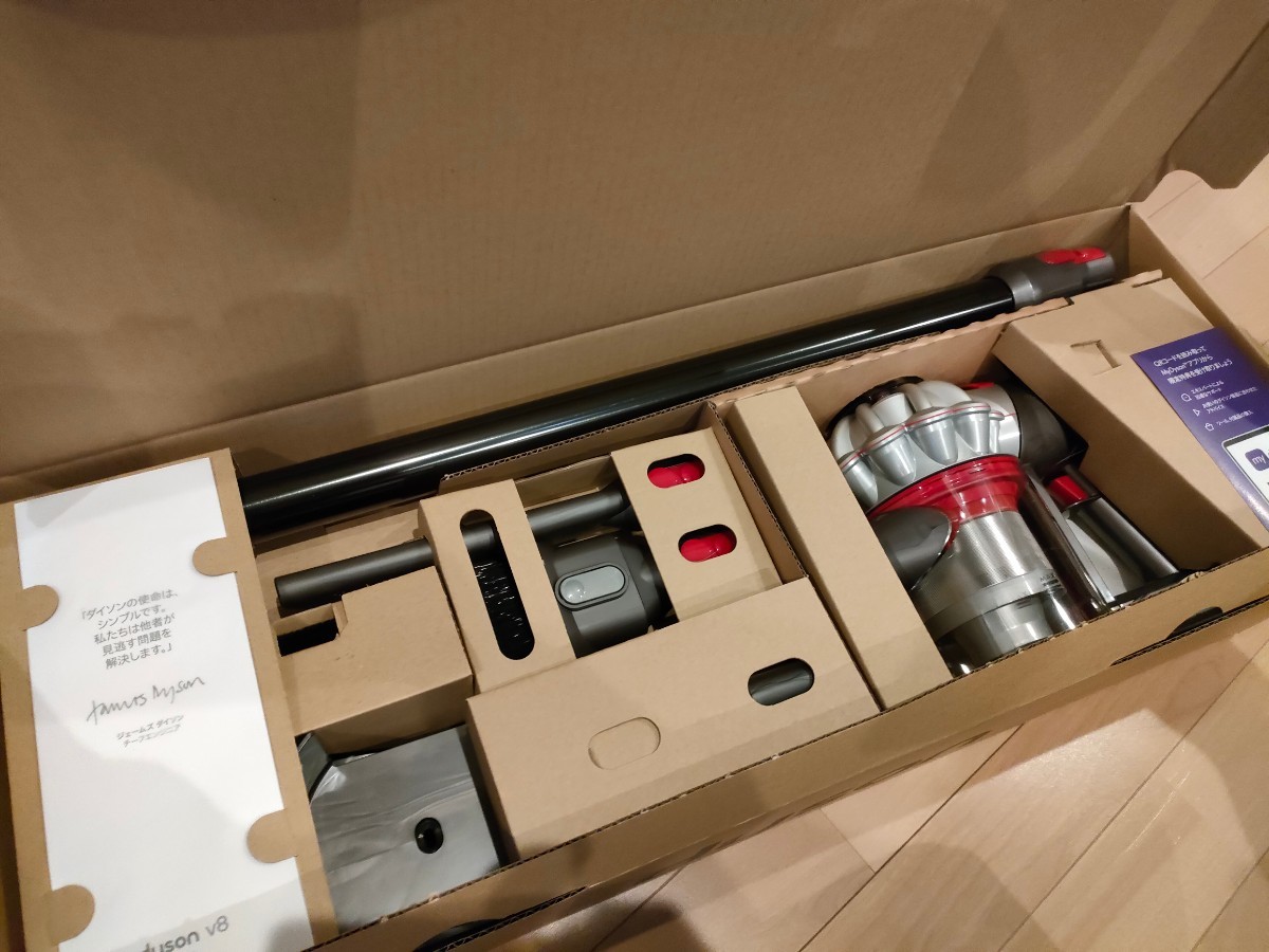  ダイソン dyson コードレスクリーナー sv25(ダイソン)｜売買されたオークション情報、yahooの商品情報をアーカイブ公開 - オークファン ダイソン